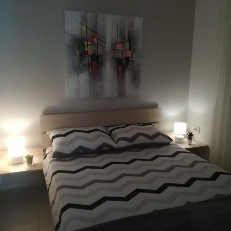 Apartmani Hermes 야드리야 외부 사진
