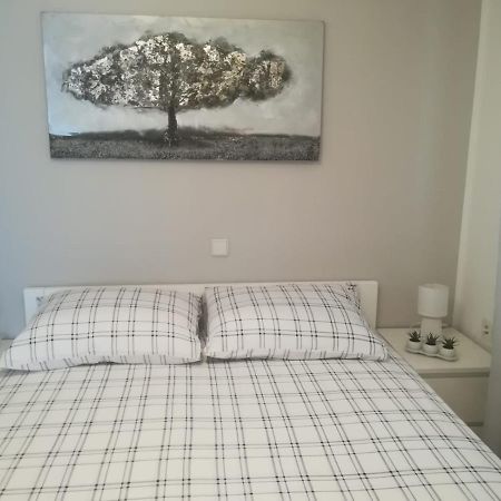 Apartmani Hermes 야드리야 외부 사진