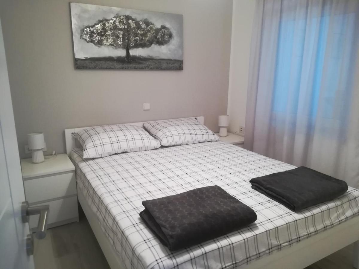 Apartmani Hermes 야드리야 외부 사진